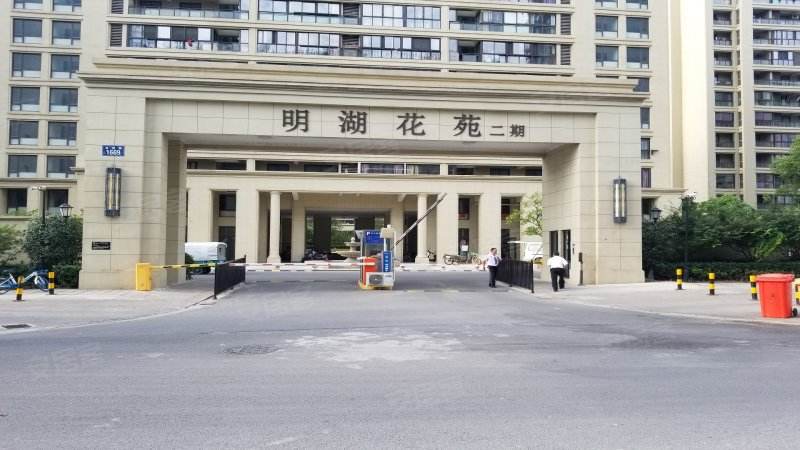 寧波鄞州區綠城明湖花苑26臺電梯主機及控制柜噪音治理工程